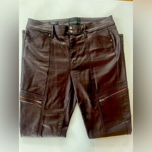 White House Black Market